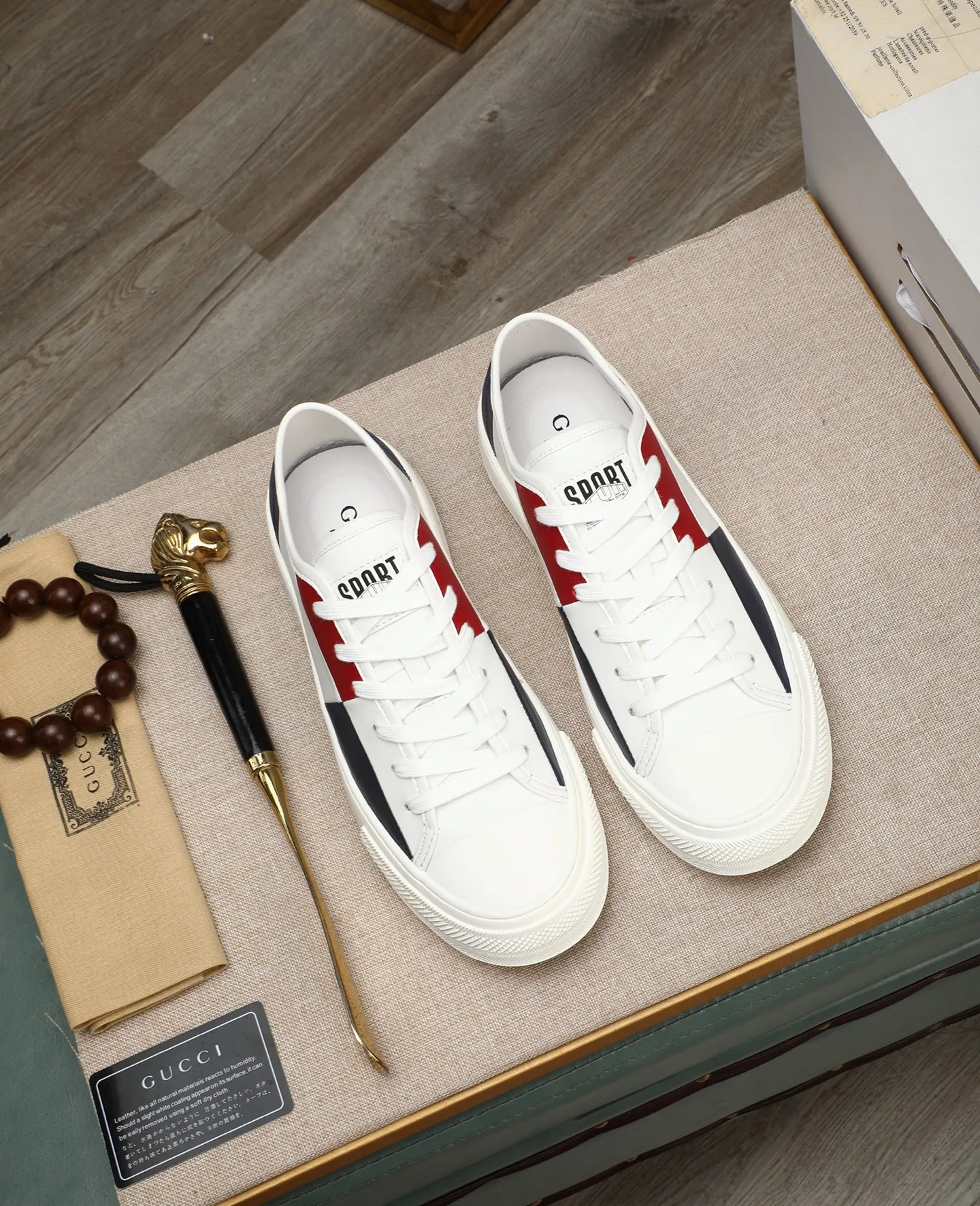 Men's men's shoes 💰440 GUCCI🔍🔍The latest model is on sale at the same time at the counter. Original calfskin imported from Italy, genuine leather lining, (high-end, noble, and classy) with exquisite workmanship. Sole: Original sole provided by the original factory, ⚠Exclusive double-layer movable molded sole super comfortable⚠, real shot 🎬The real thing is better🔍🔍"High quality·Follow the order" Code number 38-44